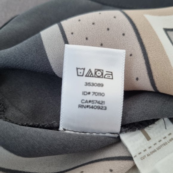 LOFT Ann Taylor Handkerchief Short Sleeve Blouse Size M - Picture 7 of 7